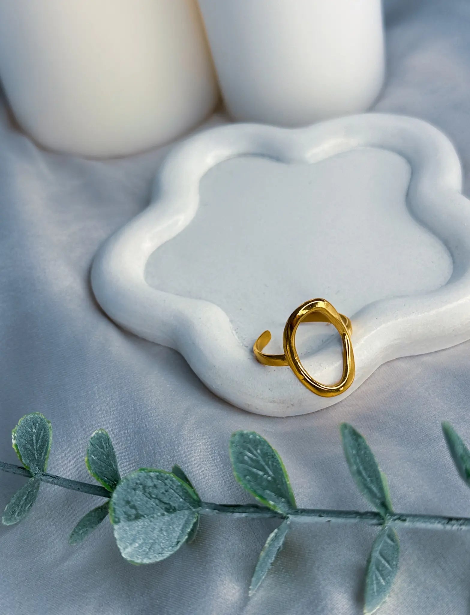 Anel Barcelona dourado