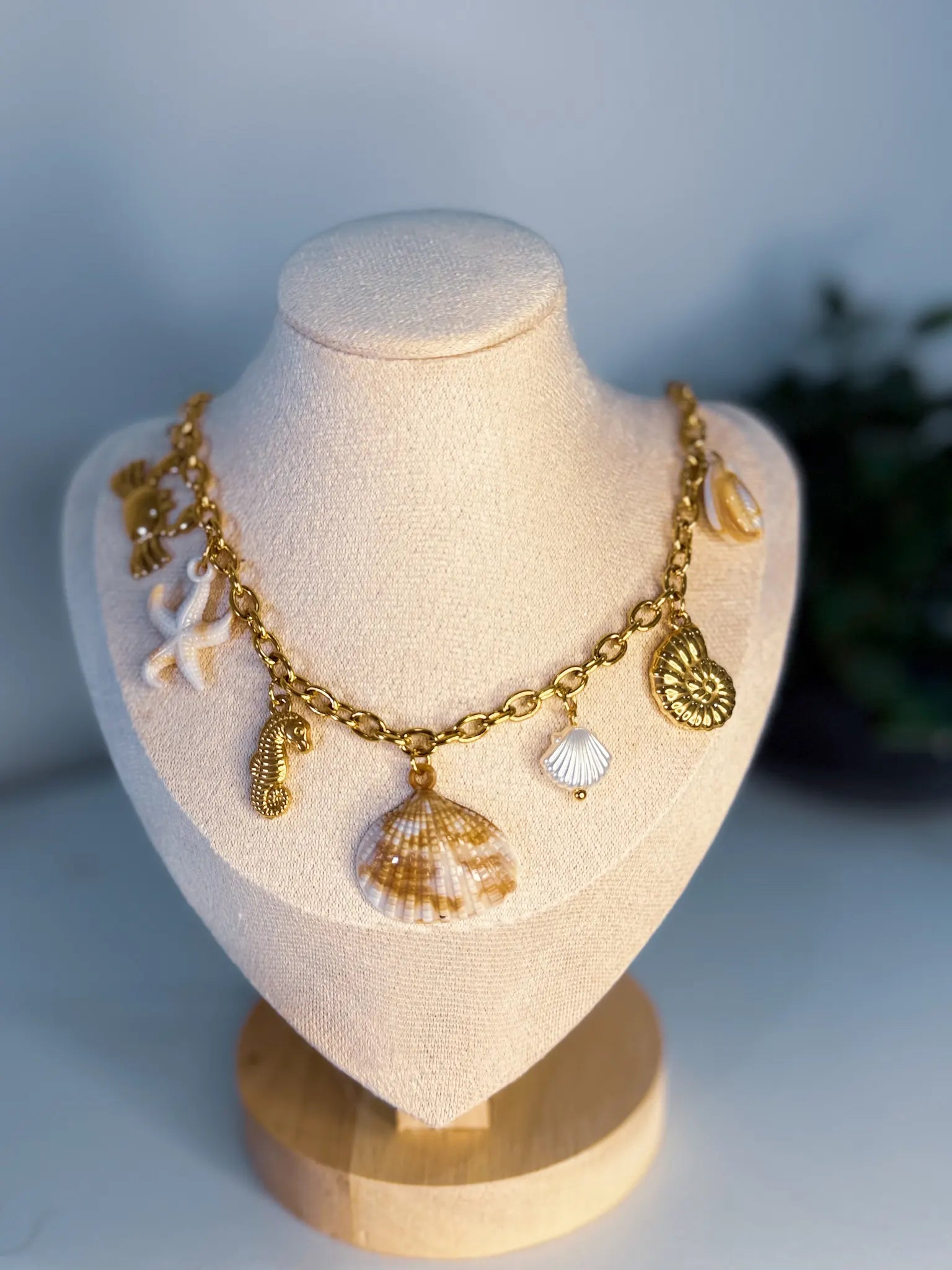 Colar Mykonos dourado