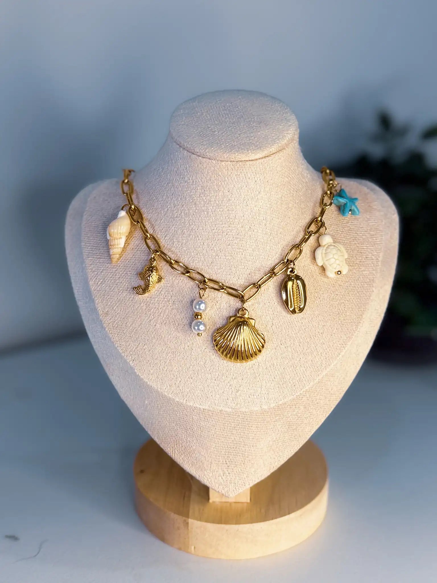 Colar positano dourado